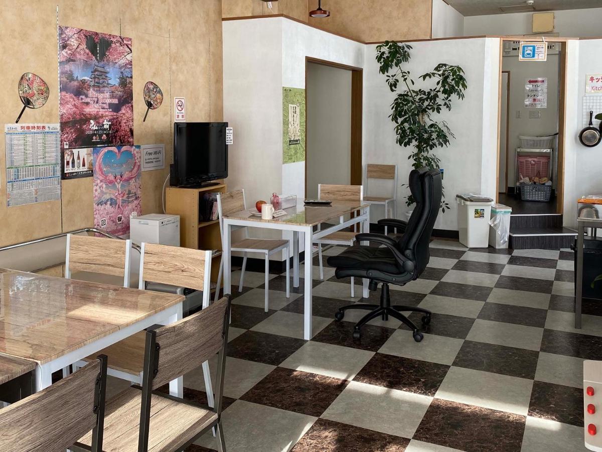 Hostel Hirosaki Ngoại thất bức ảnh